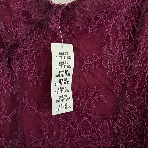 Urban Outfitters UO Real Love Lace Dress with Slit Plum Burgundy-NWT-Size Large - Picture 9 of 12